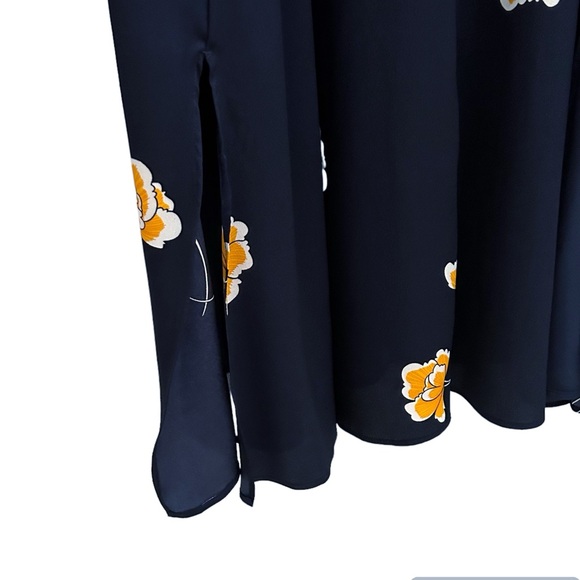 Ann Taylor Floral Print Tie Front Maxi Dress - Picture 5 of 7